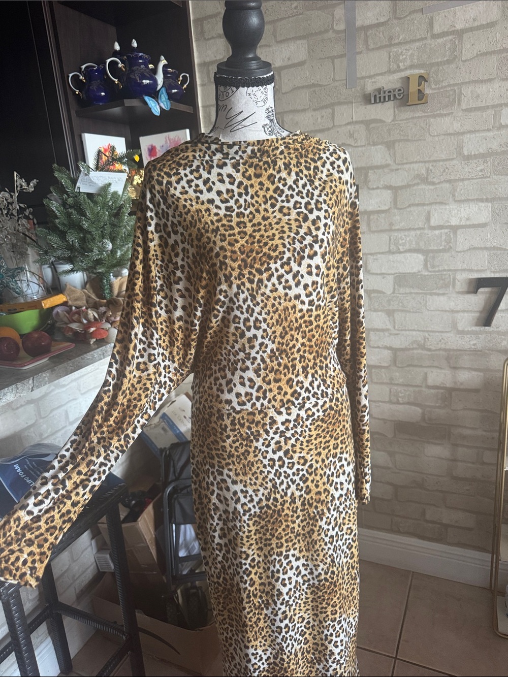 Leopard Print Long Sleeve Maxi Dress - Brown